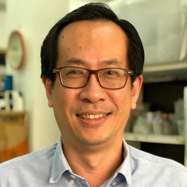 Professor Chow-Yang Lee